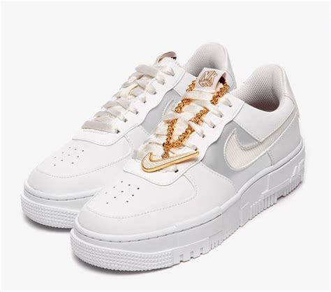 Weiße Nike Air Force 1 Pixel online 